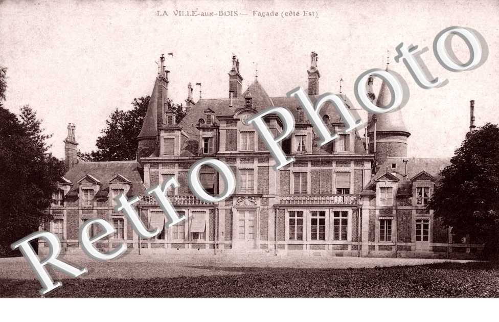 LA Ville aux Bois  Le chateau