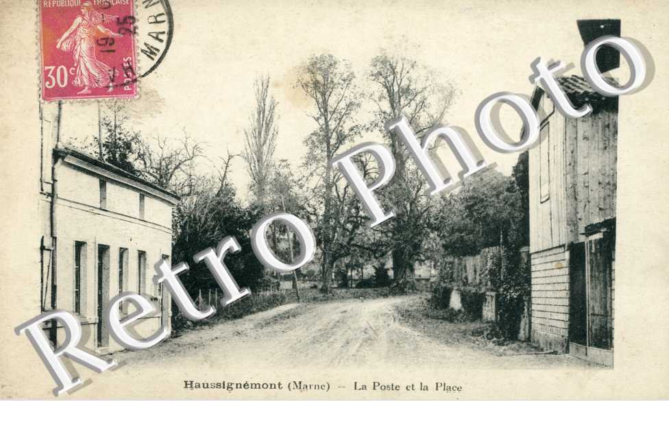 Poste et la Place