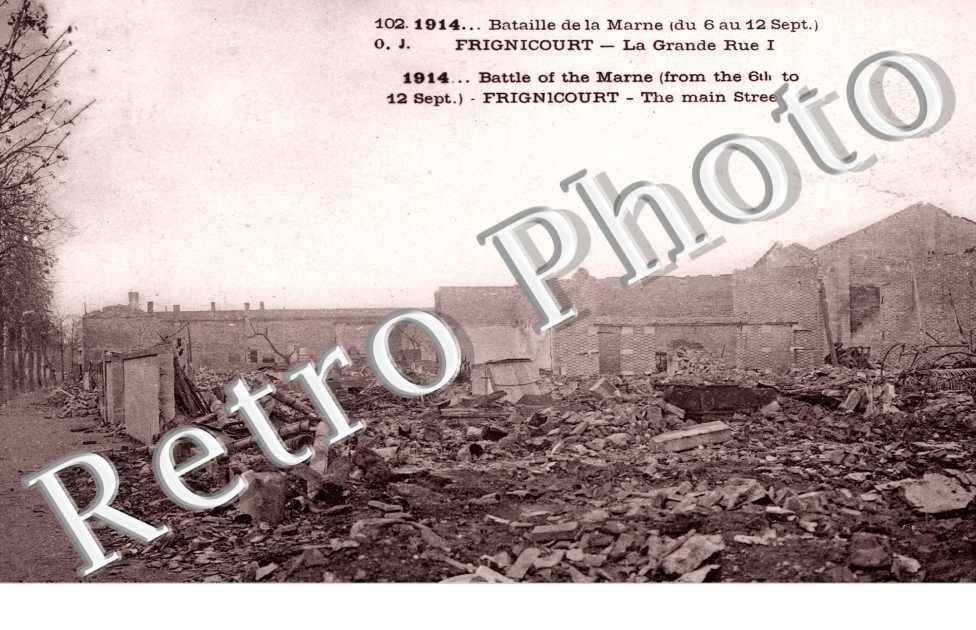 la rue principale en ruines