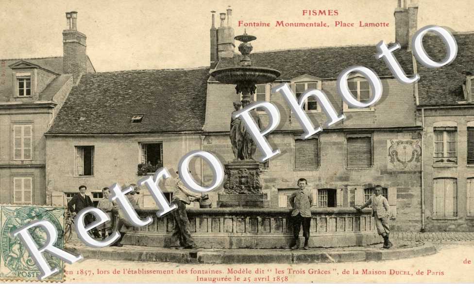 Fontaine monumentale - place Lamotte