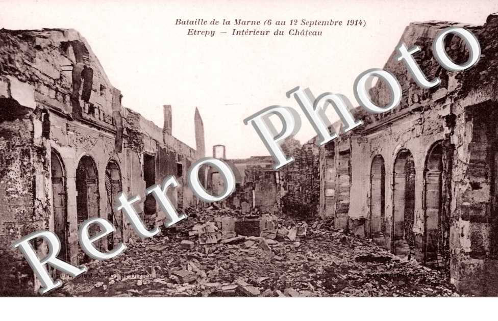 Intérieur du Château - Ruines