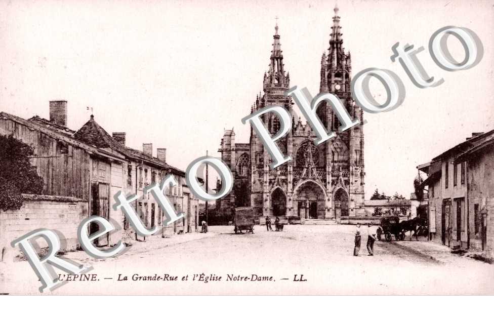 Grande Rue et l'Eglise Notre Dame