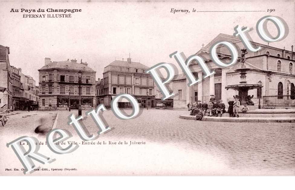 place de l'hotel de Ville