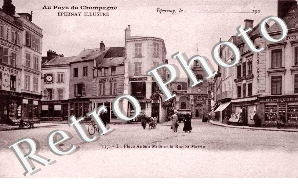 La place Auban-Moët et la rue St Martin