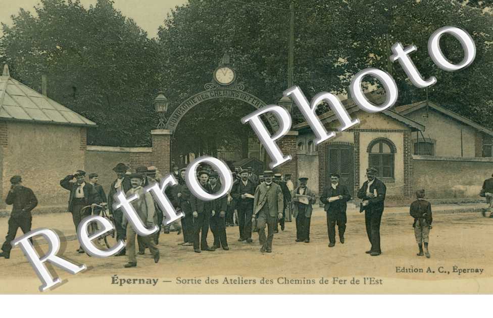 Sortie des Ateliers des Chemins de Fer de l'Est