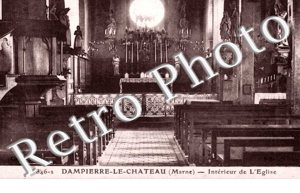 Interieur de l'eglise