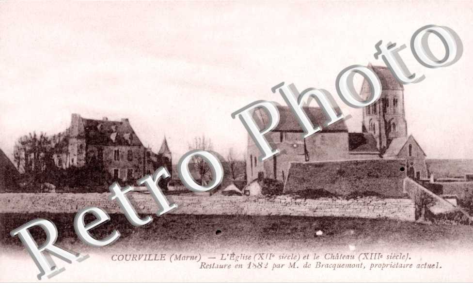Eglise du XIIeme siecle et le Chateau datant du XIIIeme siecle
