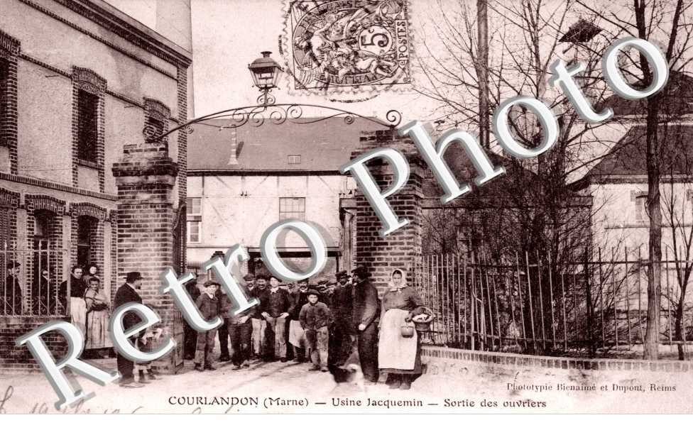 Usine Jacquemin, Sortie des Ouvriers