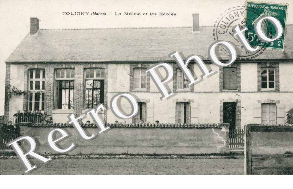 la Mairie et les Ecoles