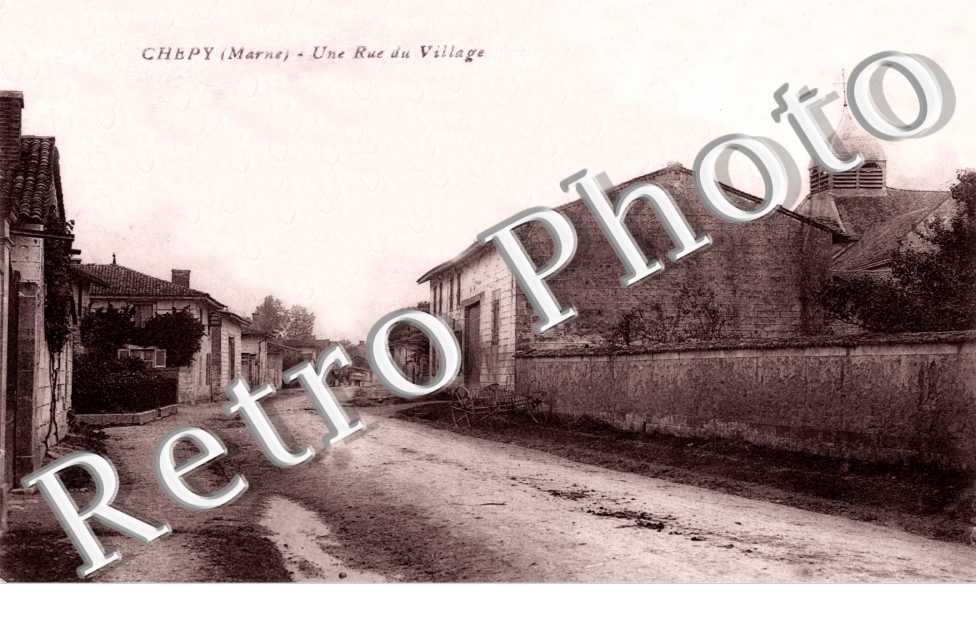 Une Rue du Village