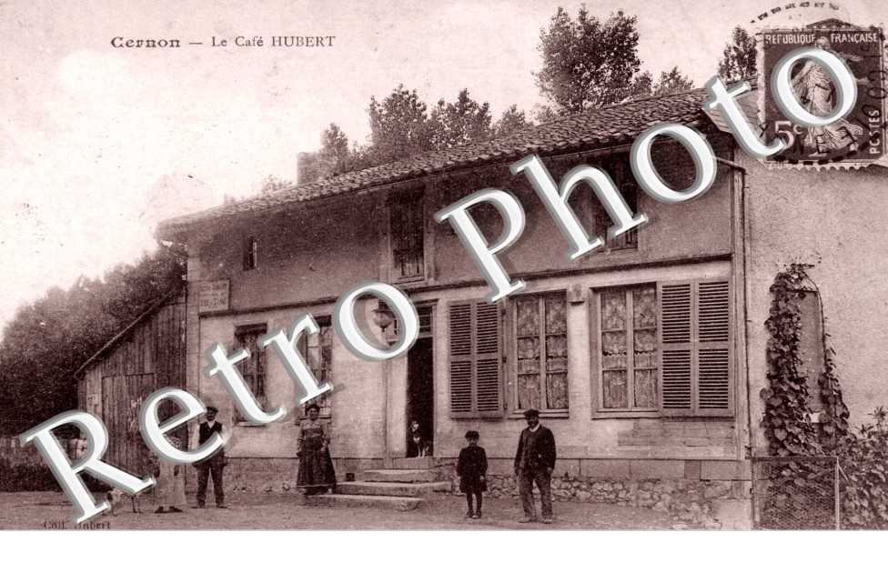 le Cafe Hubert