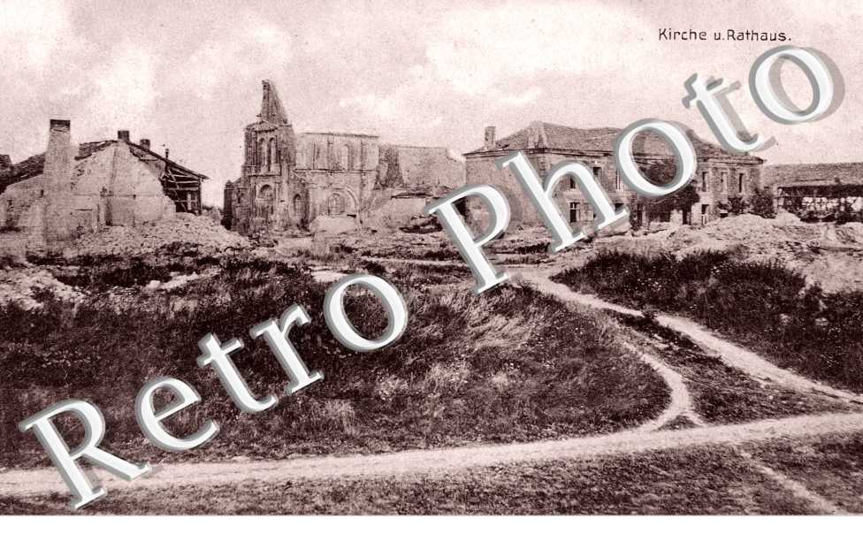 Cernay-en-Dormois, Kirche und Rathaus