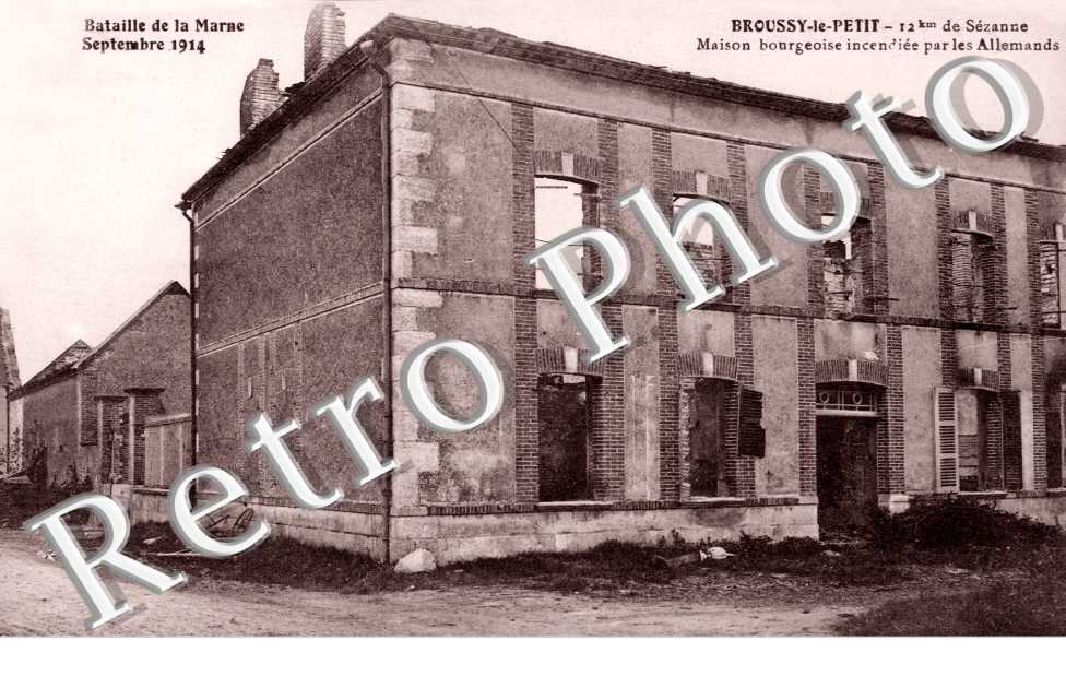 Maisons bourgeoises incendiees par les Allemands