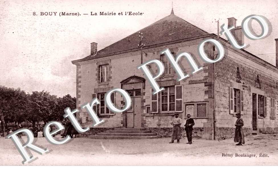 la mairie et l' ecole