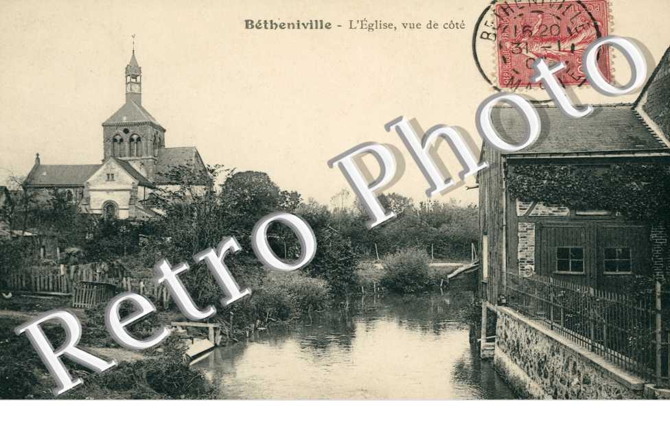 l'Eglise, Vue de cote
