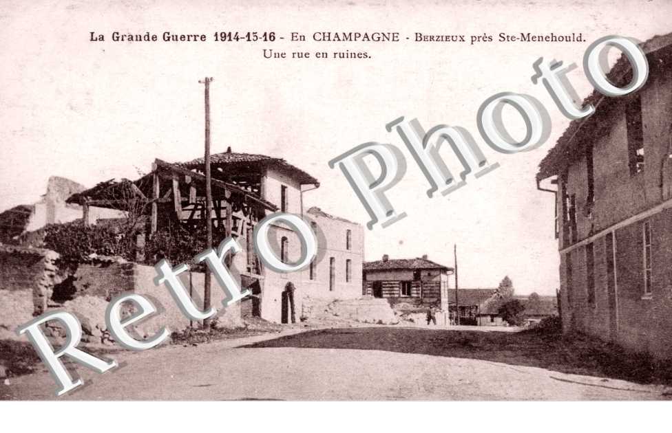 la Grande Guerre 1914-1916, une rue en ruines