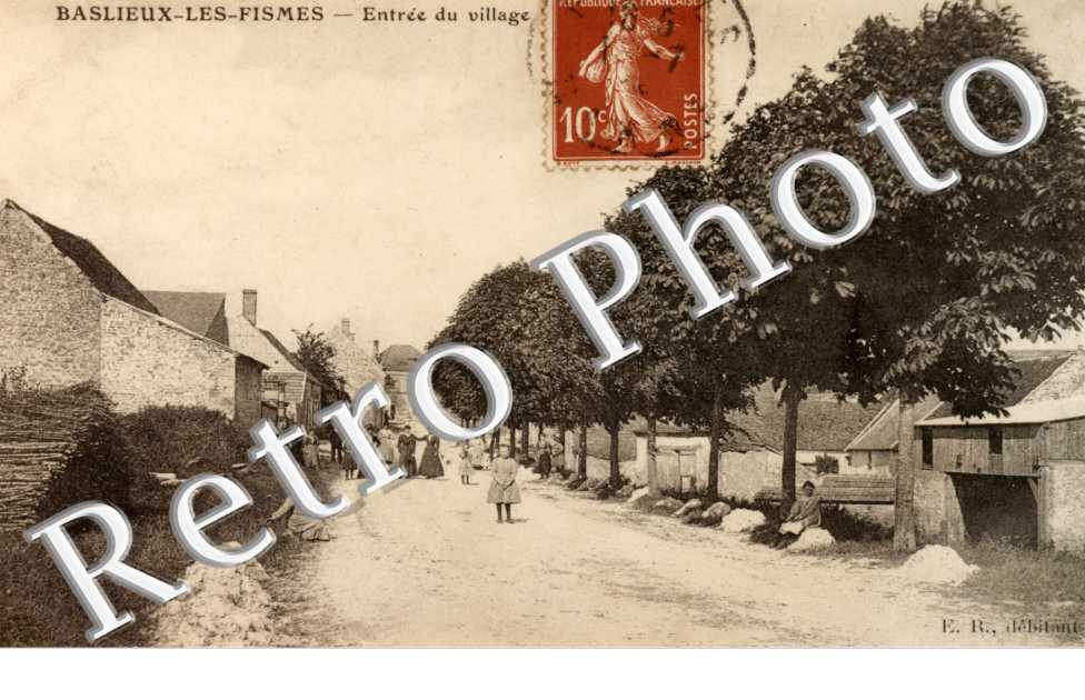 entree du village