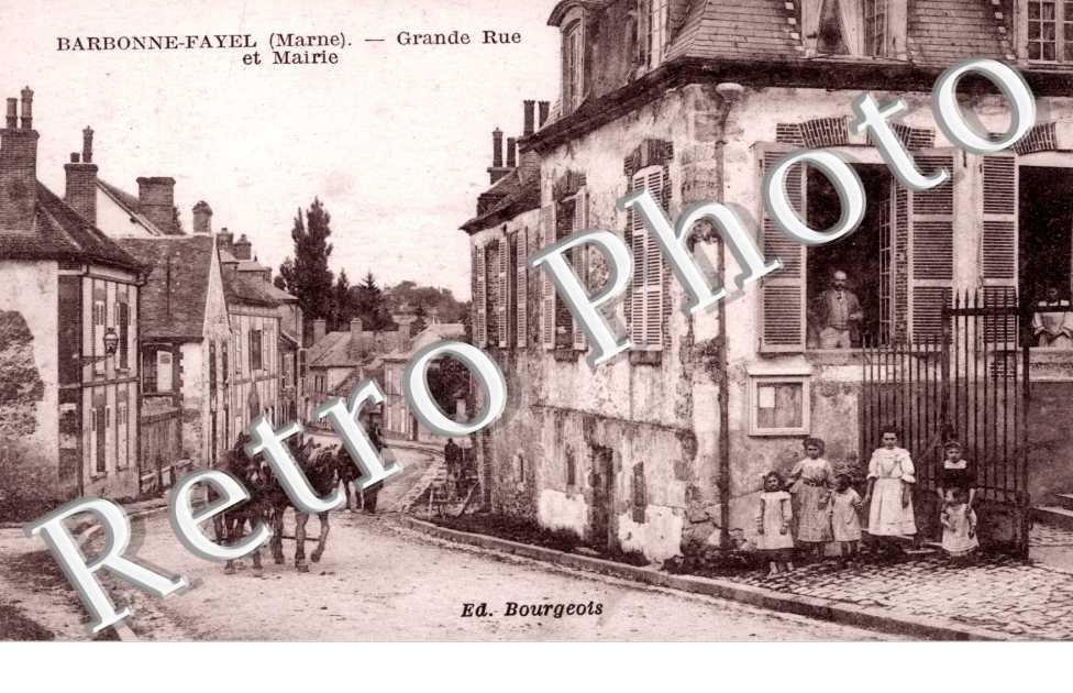 Grande Rue et Mairie