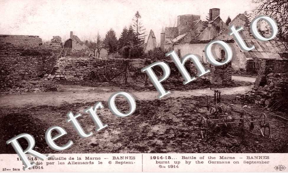 Bataille de la Marne, village incendie par les allemands le 6 septembre 1914