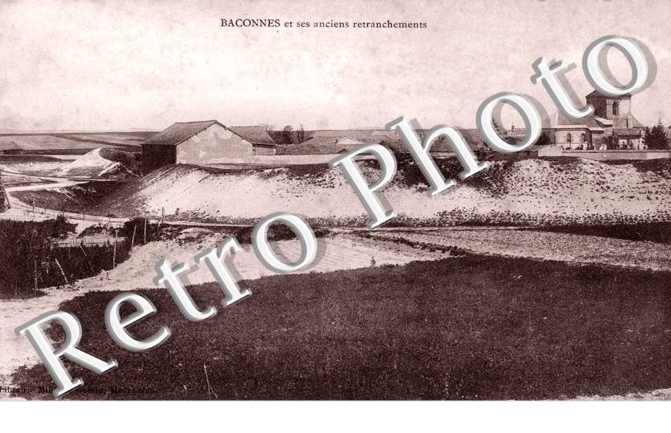 Le village et ses anciens retranchements