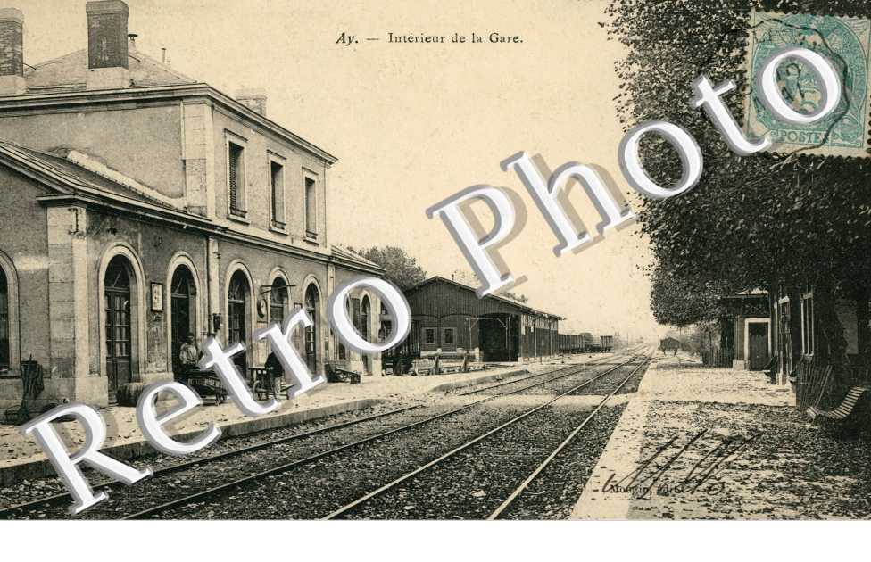 Interieur de la Gare