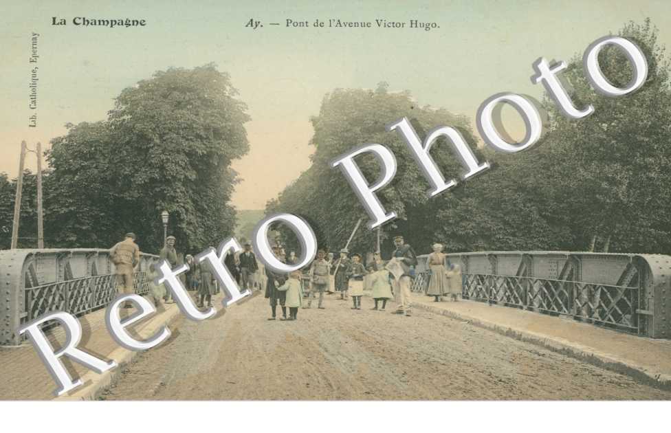 Pont de l'Avenue Victor Hugo
