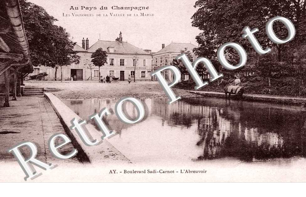 Boulevard Sadi-Carnot, l'Abreuvoir