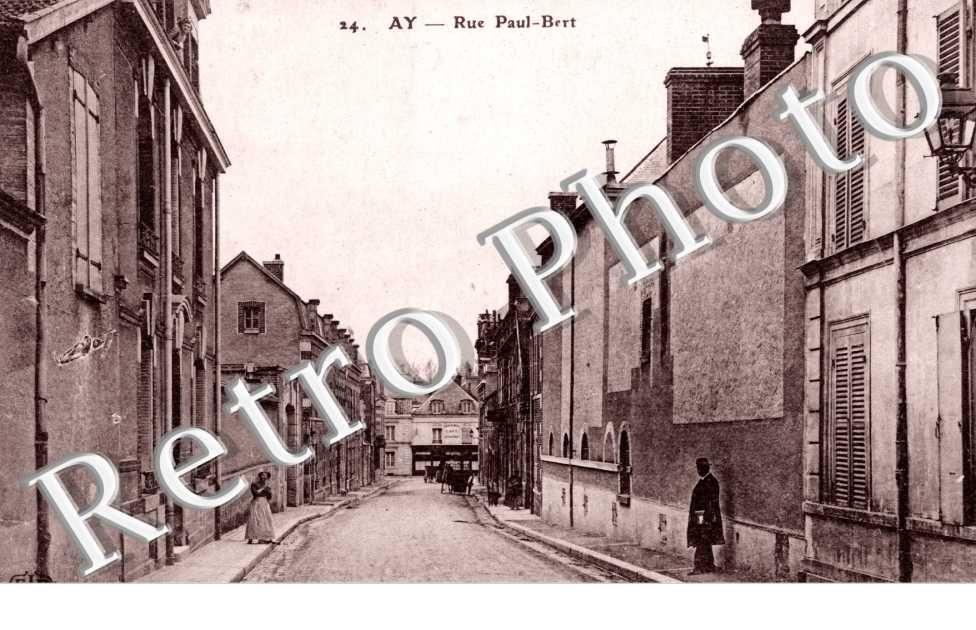 La Rue Paul Bert