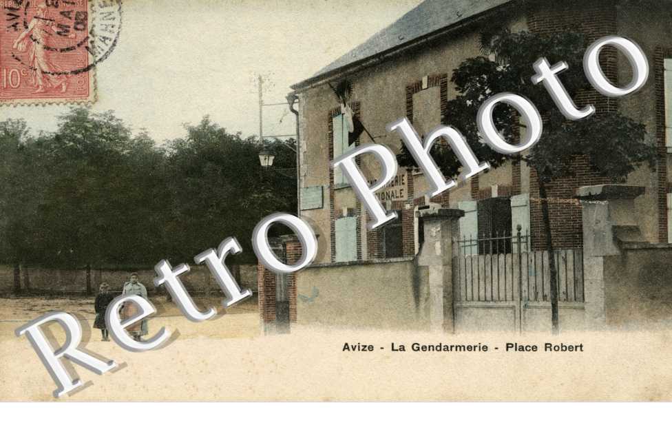 la gendarmerie - place Robert