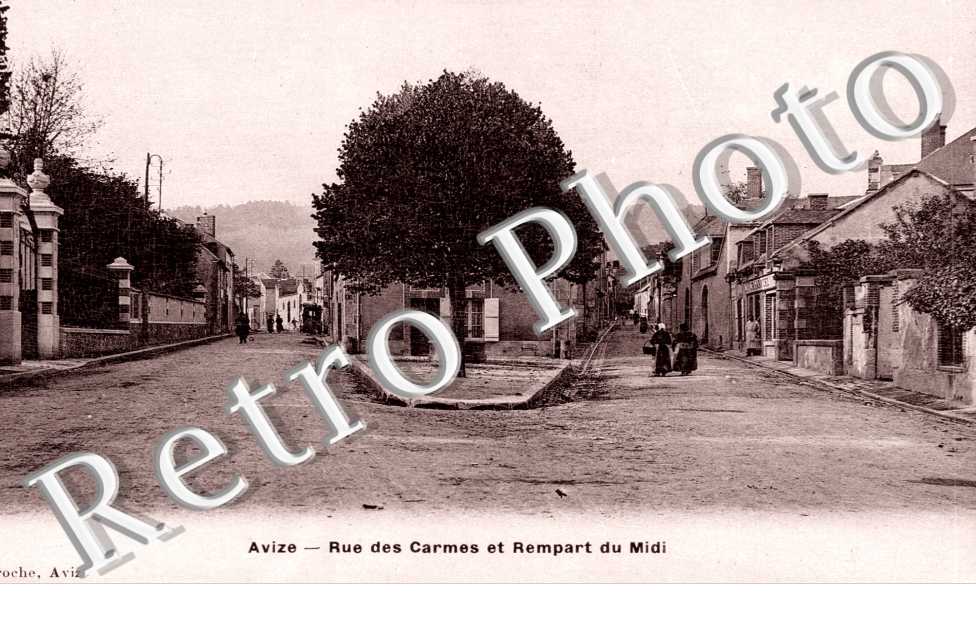 Rue des Carmes et Rempart du Midi