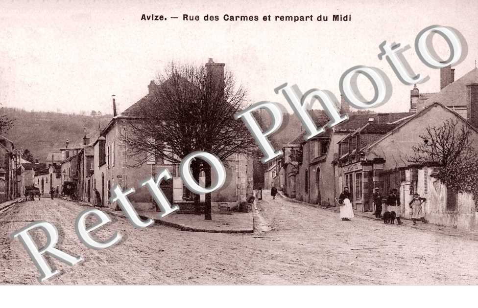Rue des Carmes et rempart du Midi