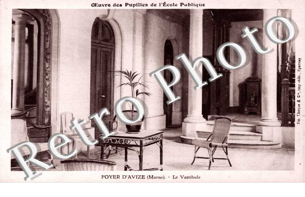 Le Foyer -  le Vestibule