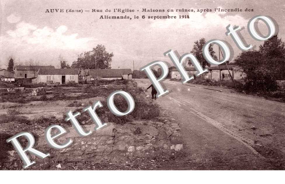 Rue de l'Eglise, Maisons en ruines apres l'incendie du 6 septembre 1914