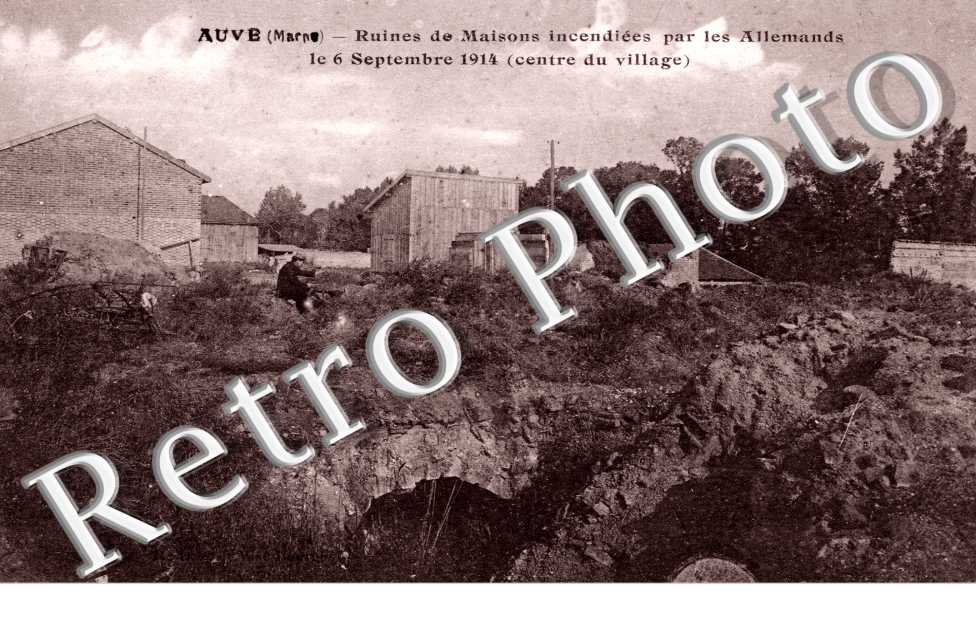 Ruines de Maisons incendiees par les Allemands, le 6 septembre 1914