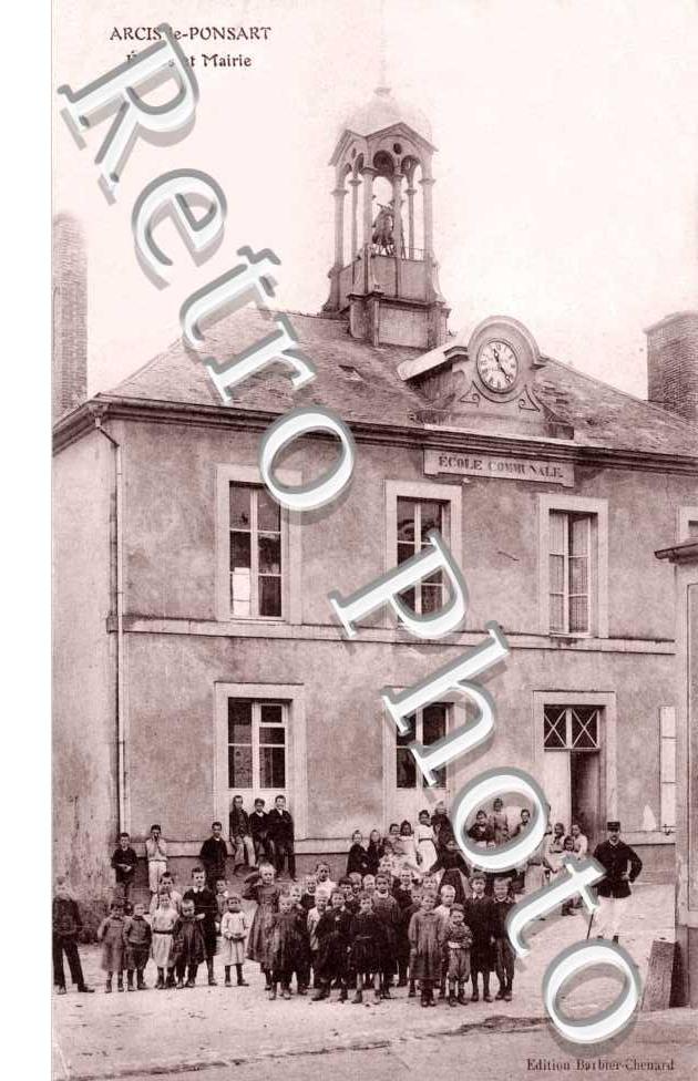 Ecoles et Mairie