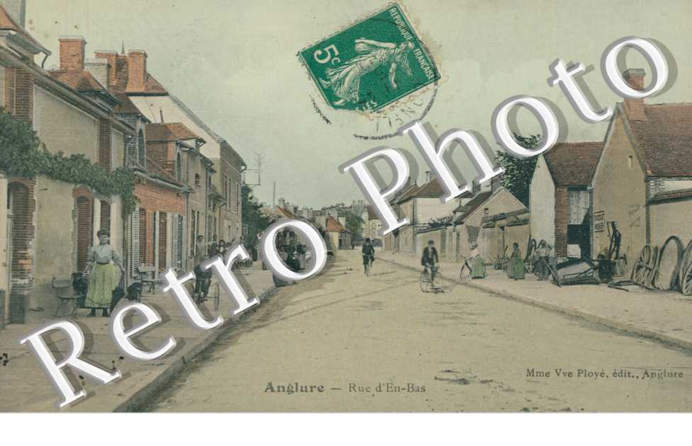 La Rue d'En Bas