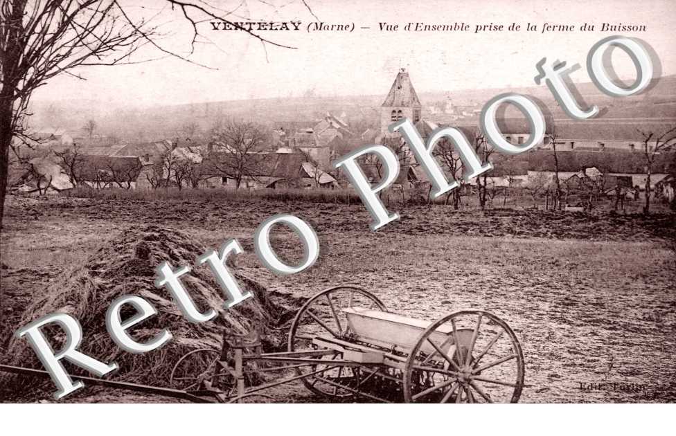 Vue d'ensemble prise de la ferme du Buisson