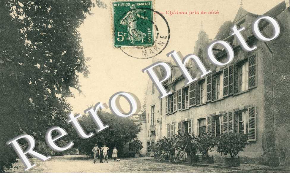 Chateau pris de cote
