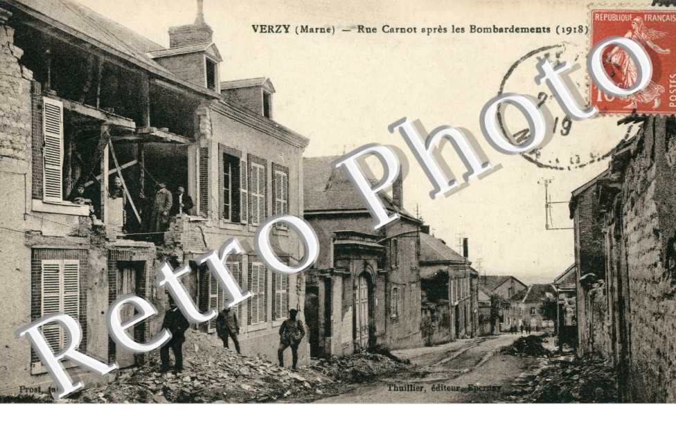 Rue Carnot, apres le Bombardement