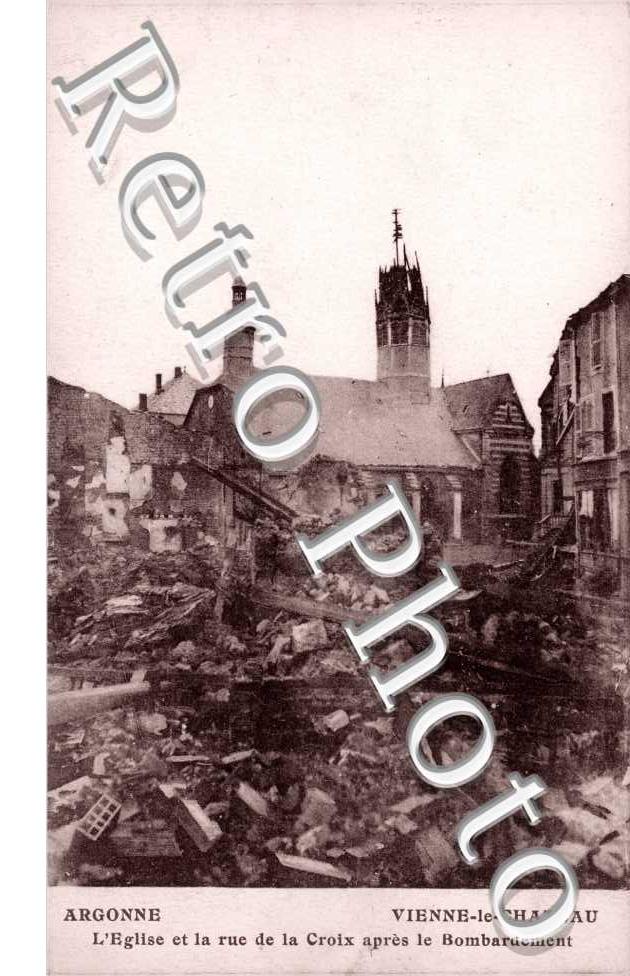 l'eglise et la rue de la Croix