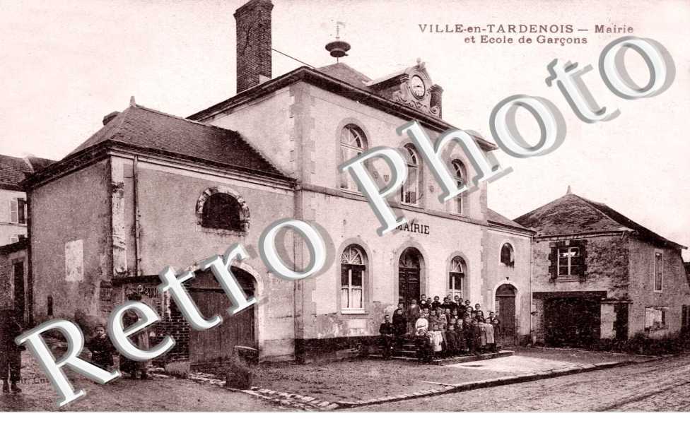 mairie et ecole de garcons