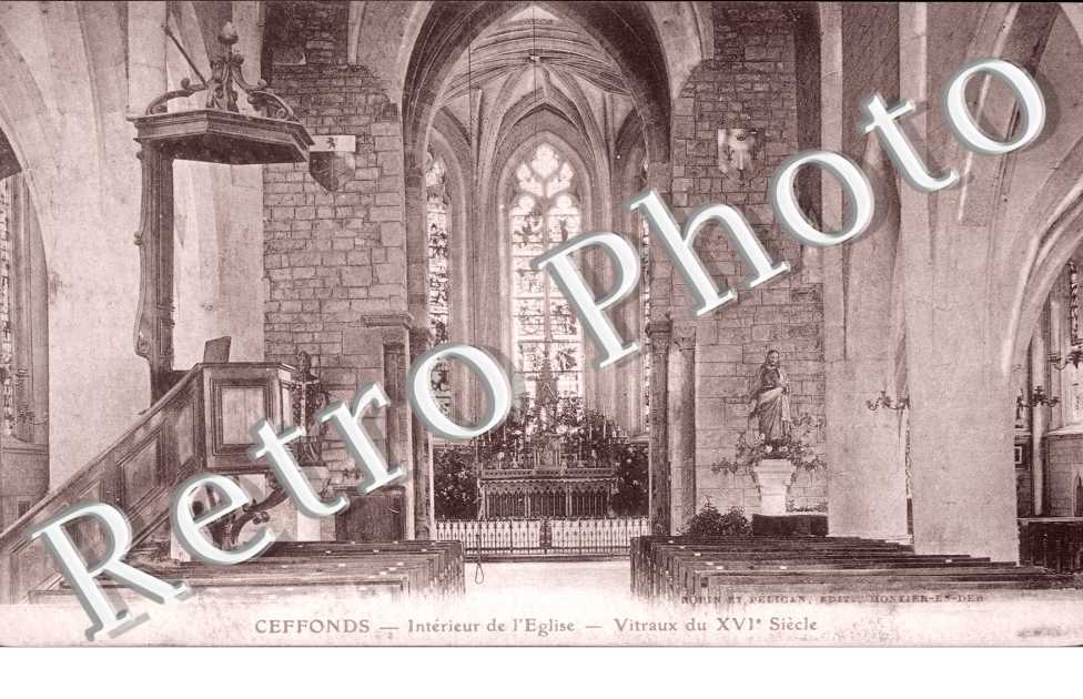 Interieur de l'Eglise