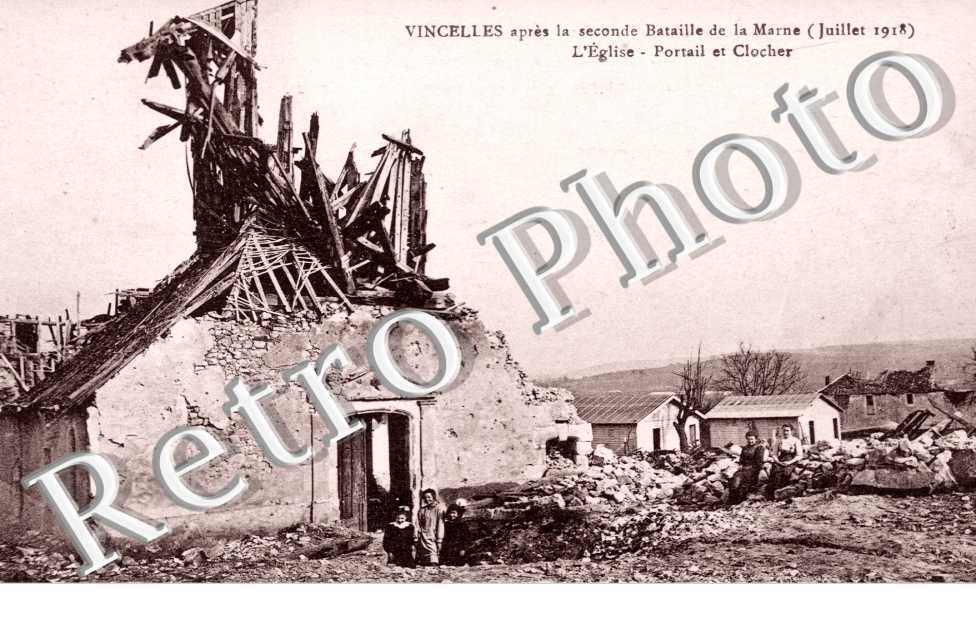  L'Eglise - Portail et Clocher - Ruines