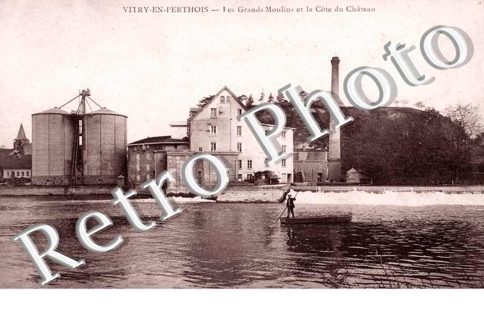 les grands moulins et la cote du chateau