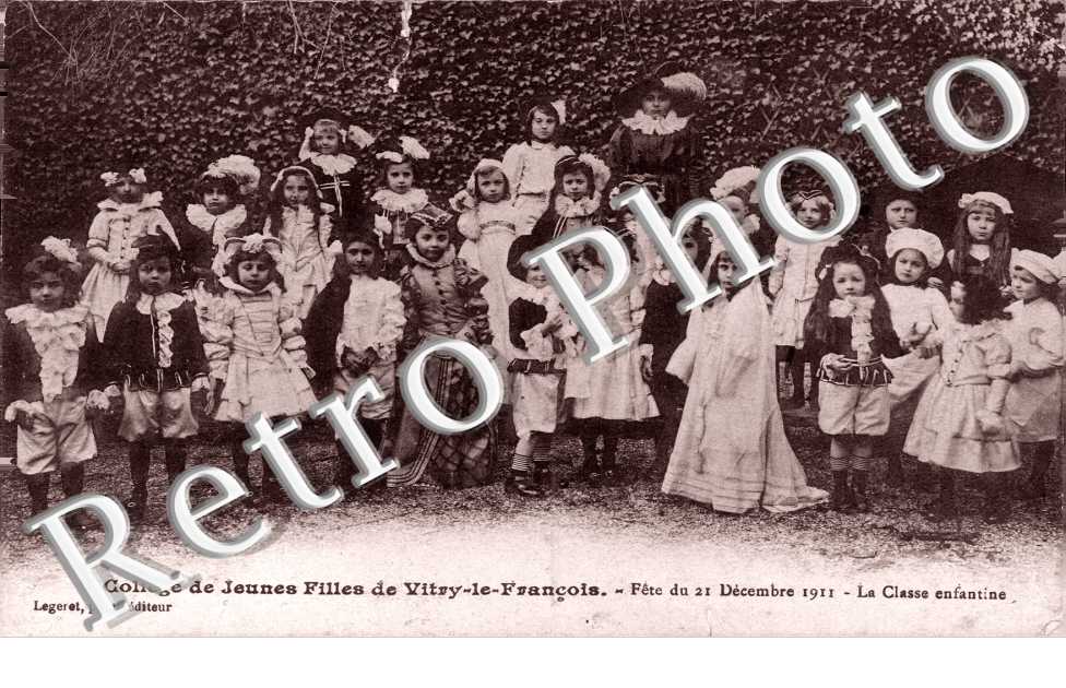 College de jeunes filles Fete du 21 decembre 1911