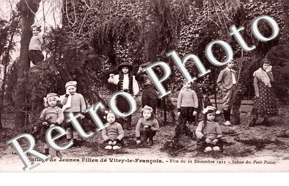College de jeunes filles Fete du 21 decembre 1911