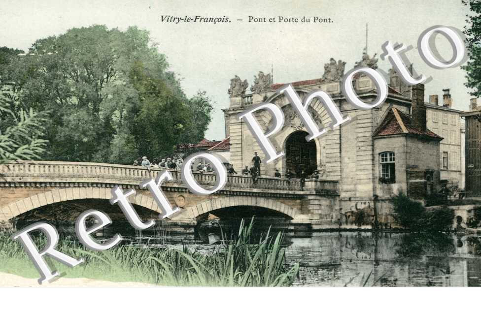 Pont et porte du pont 