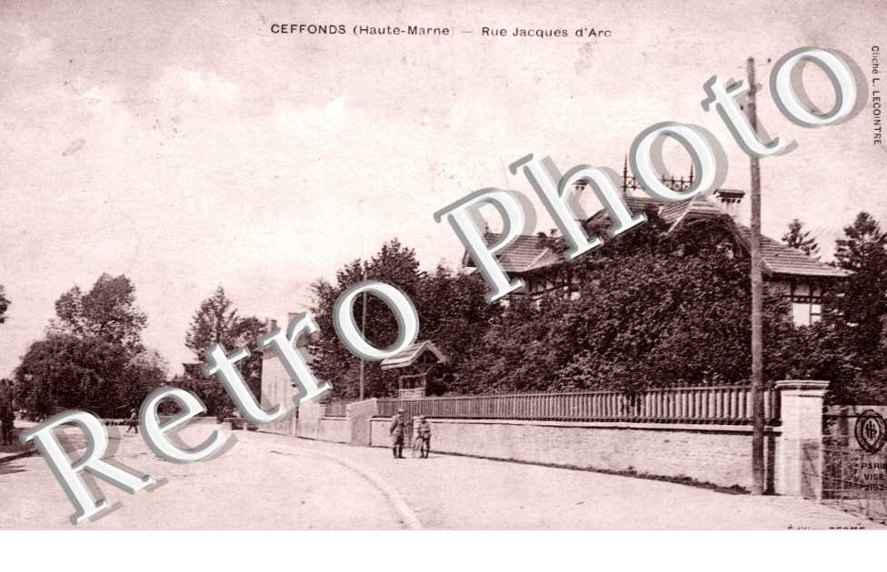 rue Jeanne d' Arc