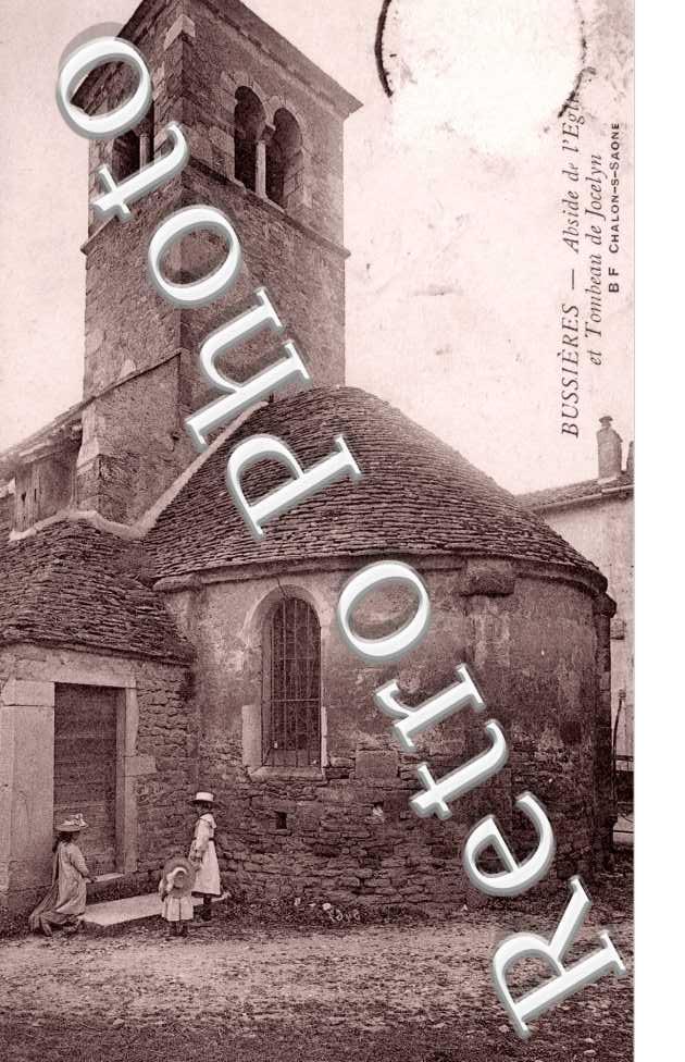Abside de l'eglise et tombeau de Jocelyn