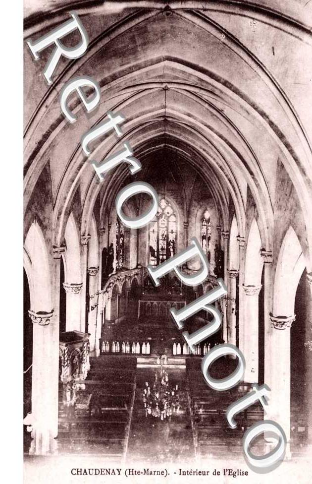 Interieur de l'eglise